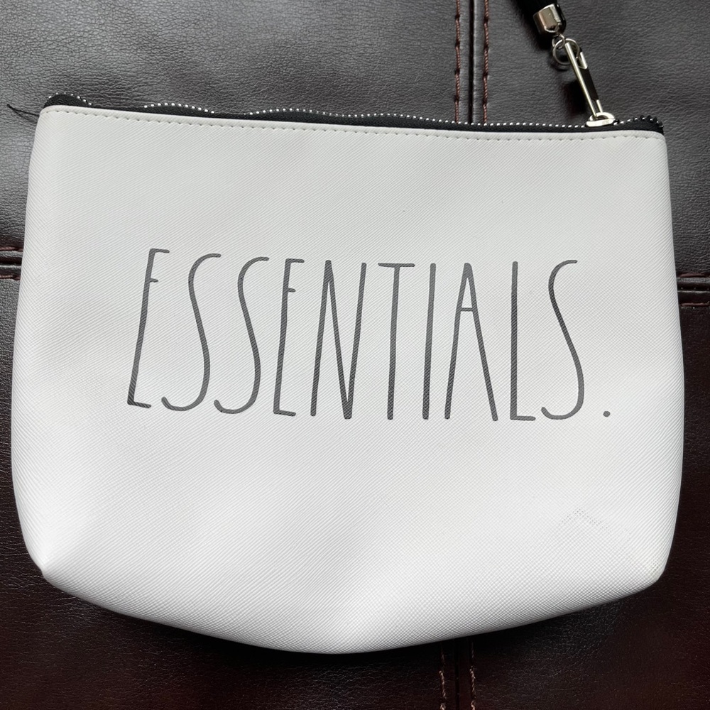 NEW Rae Dunn Cosmetic Pouch